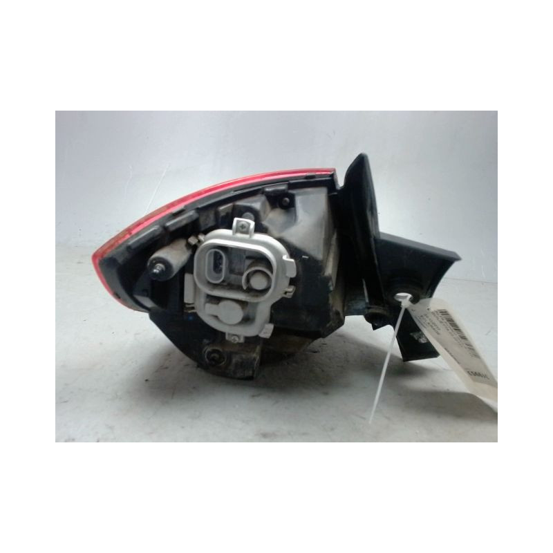 FEU ARRIERE DROIT ALFA ROMEO GUILIETTA 2010-