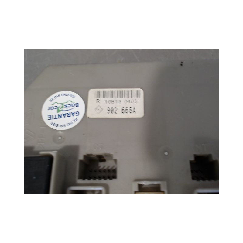 BOITE A FUSIBLES RENAULT MODUS 2008-