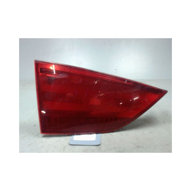 FEU ARRIERE INTERIEUR GAUCHE B.M.W. X1