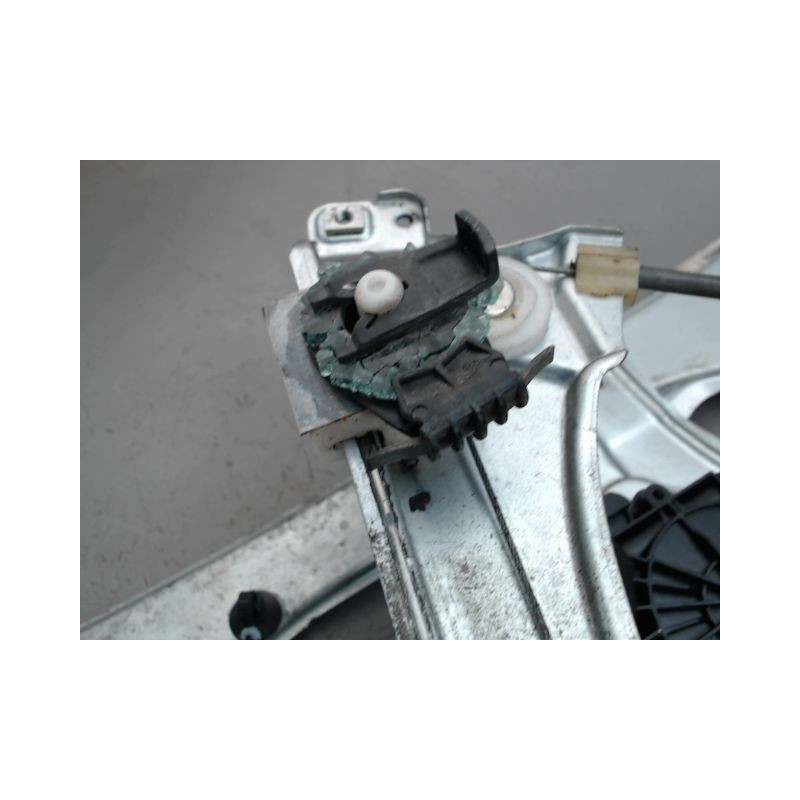 MECANISME LEVE-GLACE AVANT DROIT RENAULT CLIO