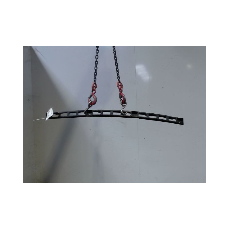 SUPPORT CENTRAL PARE-CHOC ARRIERE  VOLKSWAGEN POLO 2009-