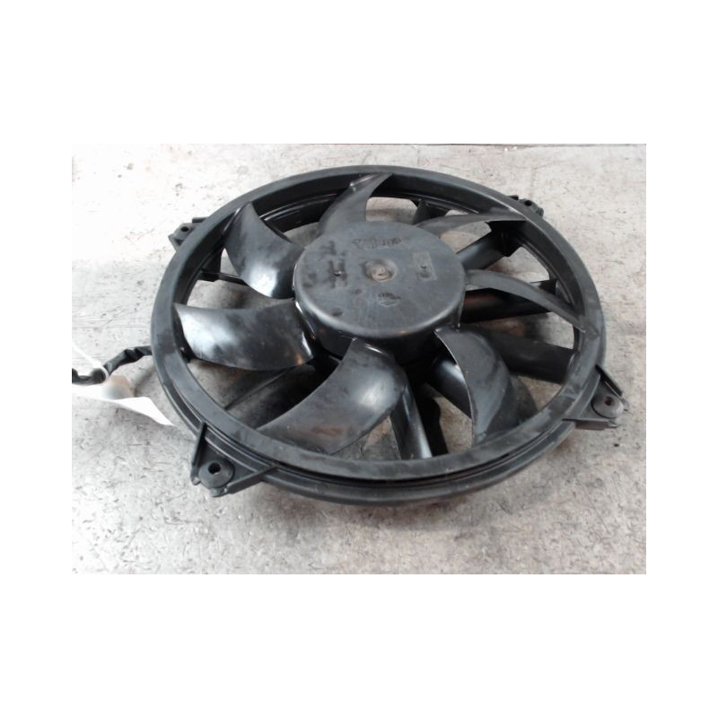 MOTEUR VENTILATEUR RADIATEUR PEUGEOT 5008 2009-