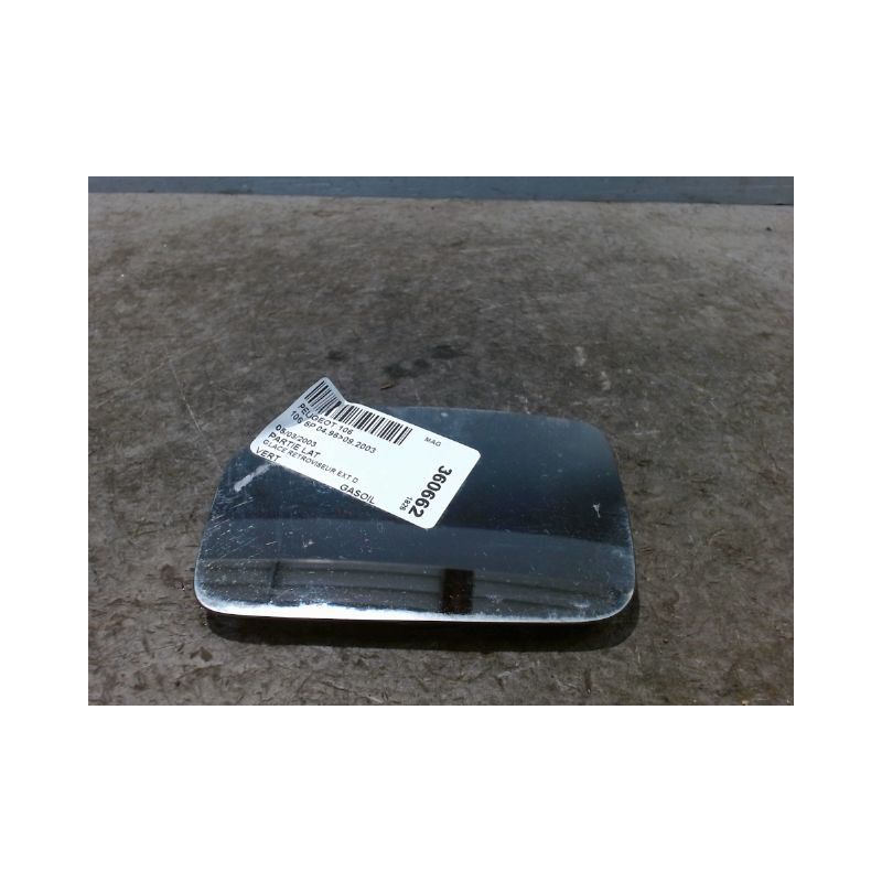 GLACE RETROVISEUR EXT D PEUGEOT 106 96-2003