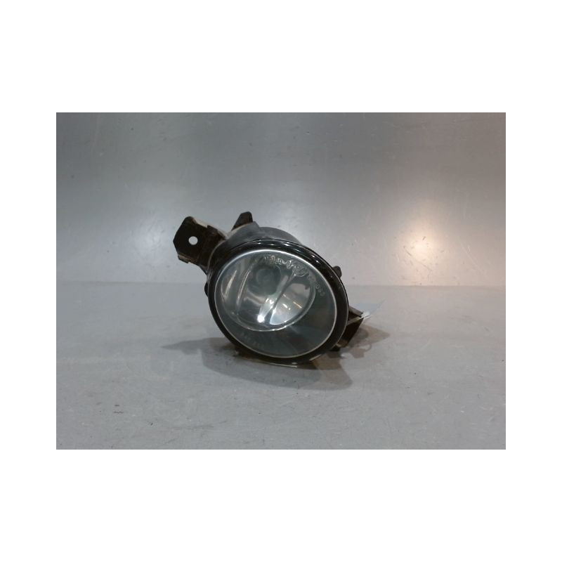 PHARE ANTIBROUILLARD AVANT DROIT NISSAN X-TRAIL