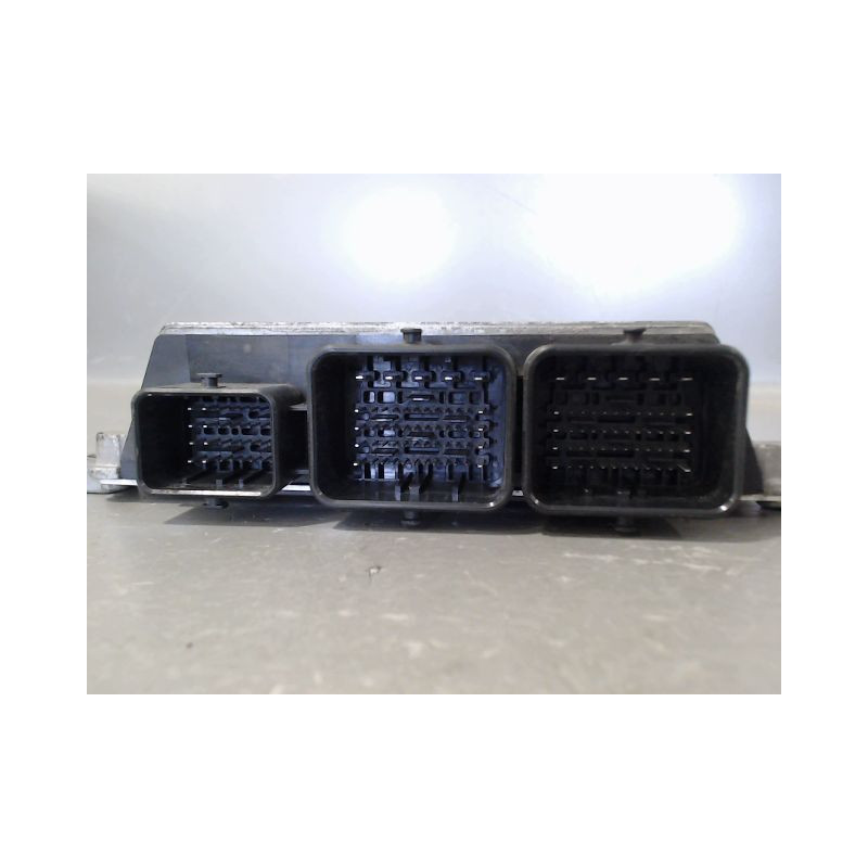 CALCULATEUR MOTEUR CITROEN C3 2009-