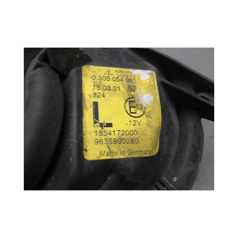 PHARE ANTIBROUILLARD AVANT GAUCHE PEUGEOT 306