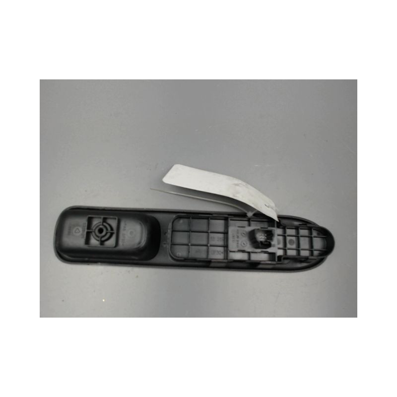 COMMANDE LEVE-GLACE PORTE AVD PEUGEOT 307