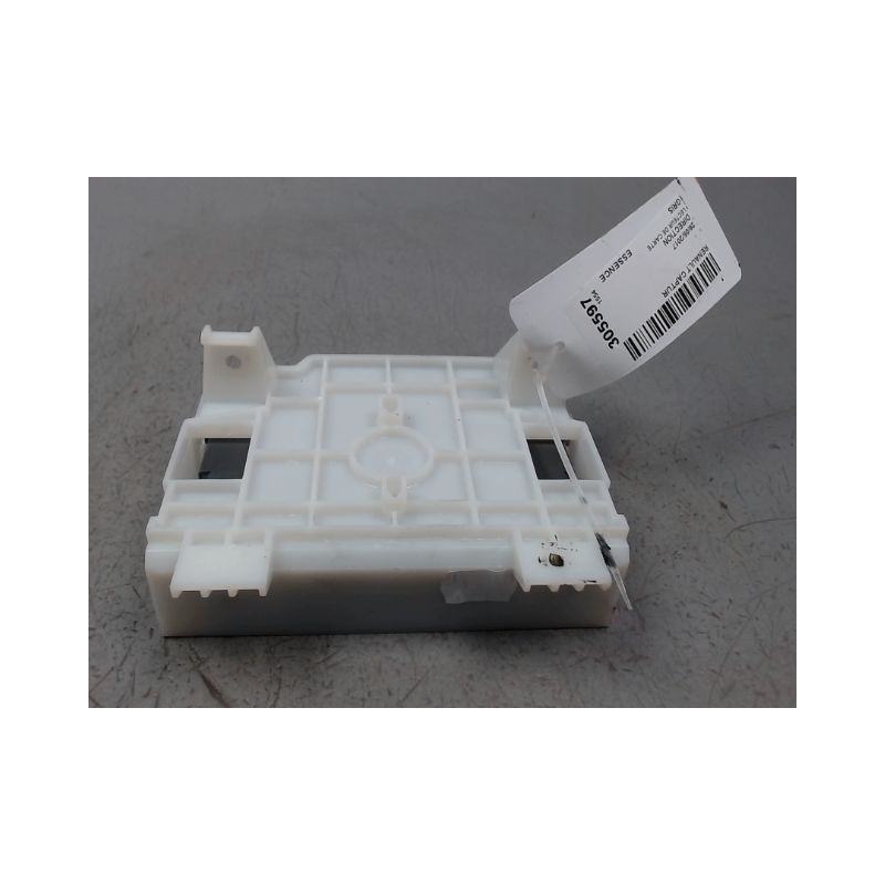 LECTEUR DE CARTE RENAULT CAPTUR