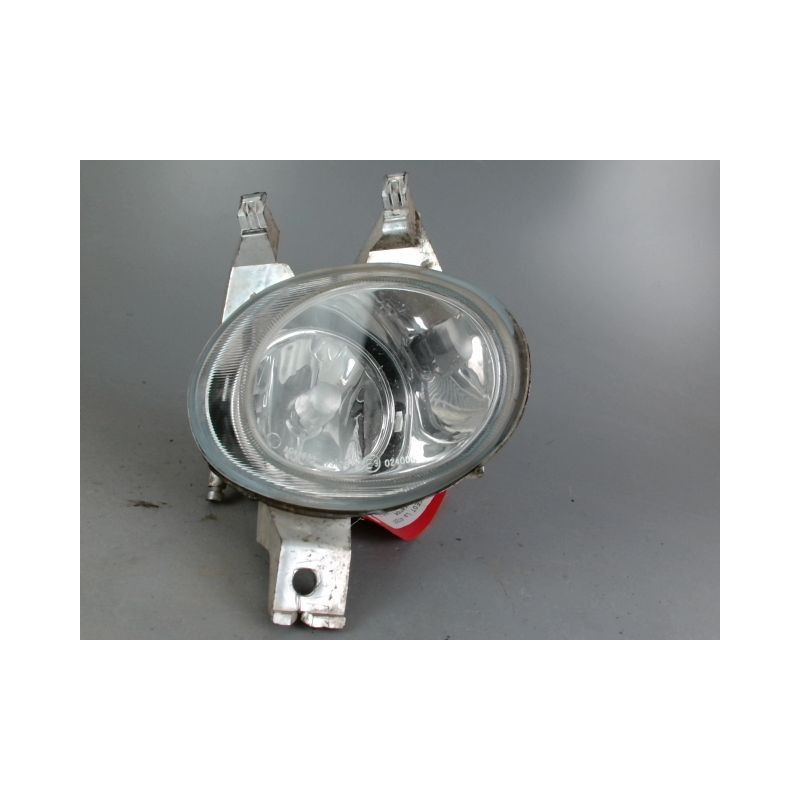 PHARE ANTIBROUILLARD AVANT DROIT PEUGEOT 206 ESSENCE
