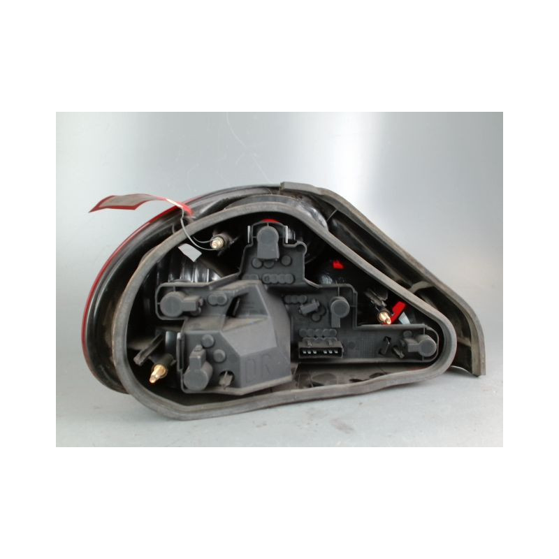 FEU ARRIERE DROIT JAGUAR X-TYPE PHASE 1 2.2D - 16V TURB