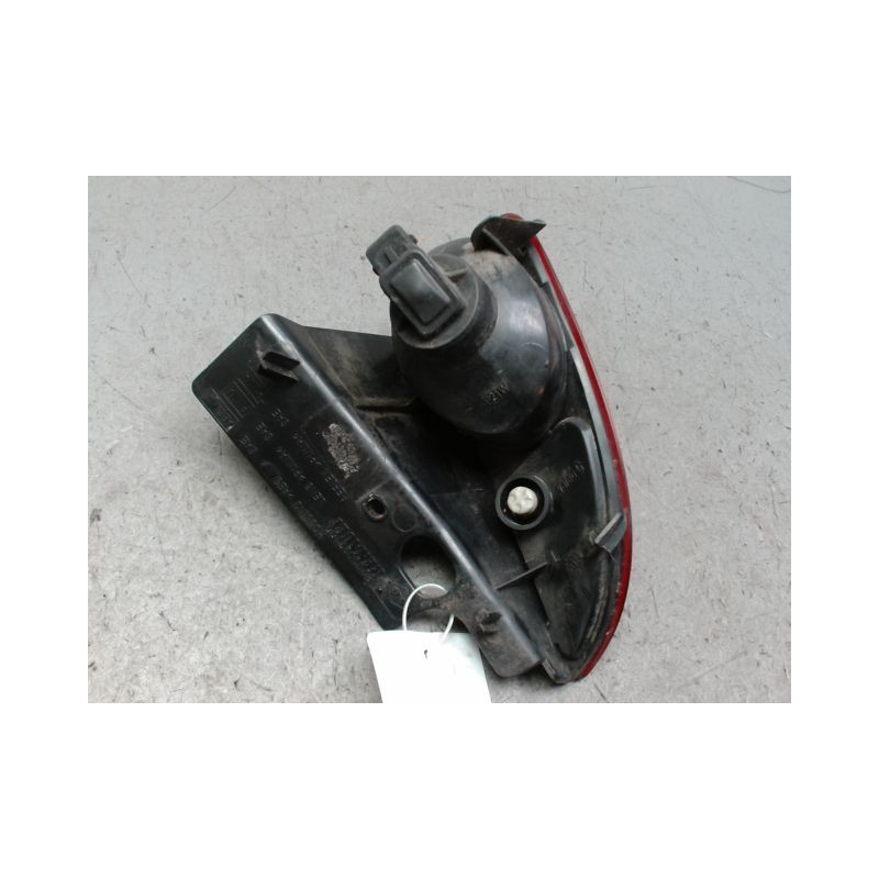 FEU BROUILLARD ARRIERE GAUCHE RENAULT GRAND ESPACE 2006-