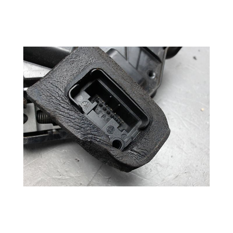 SYSTEME CONDAMNATION AVANT GAUCHE VOLKSWAGEN GOLF VII