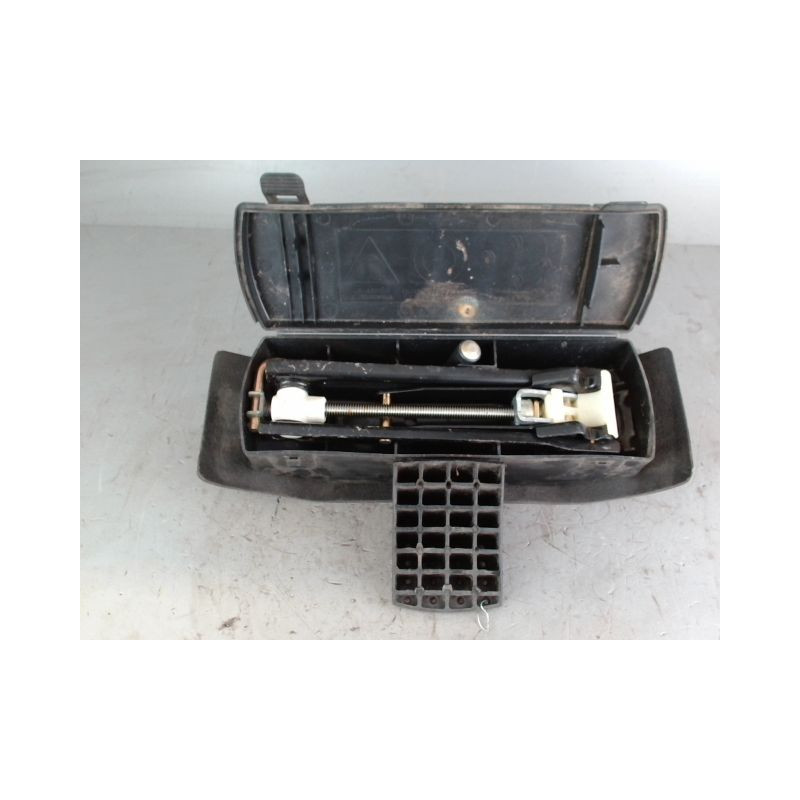 PANIER ROUE SECOURS RENAULT MEGANE 4 PHASE 2 1.8I - 16V TU