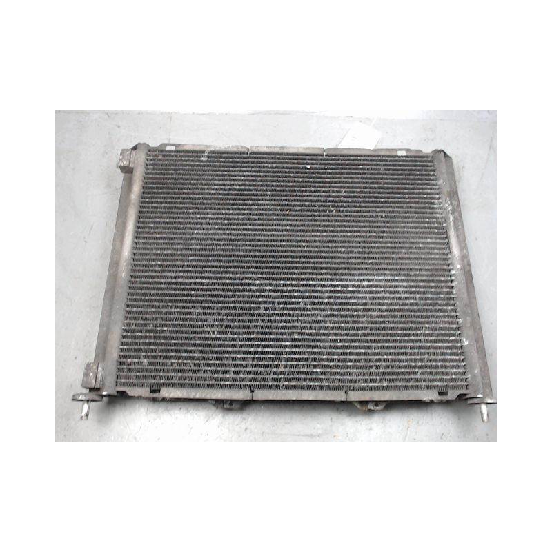 RADIATEUR / CONDENSEUR CLIM RENAULT CLIO II PH.2 01-06