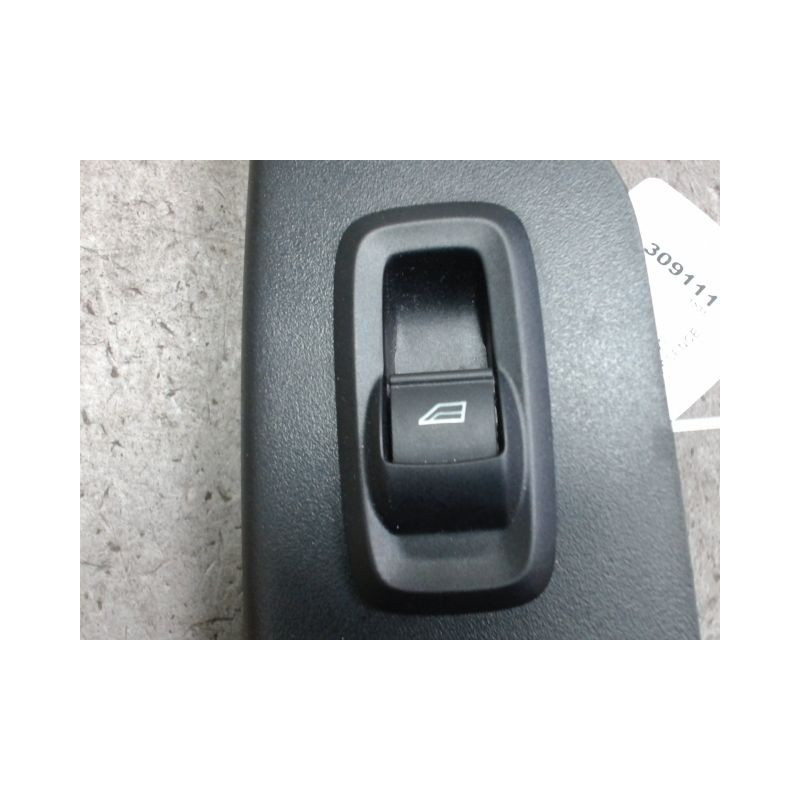 COMMANDE LEVE-GLACE PORTE AVD FORD KA+