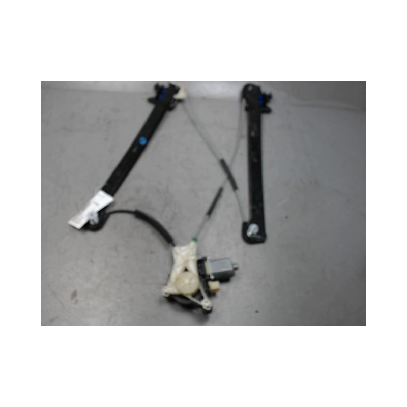MECANISME+MOTEUR LEVE-GLACE AVANT DROIT AUDI A3 SPORTBACK