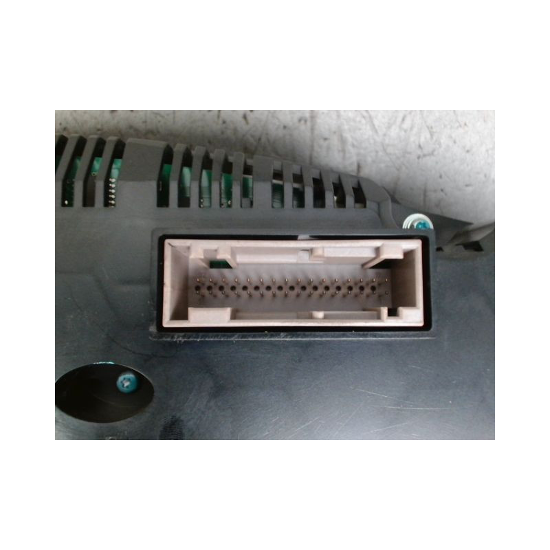 BLOC COMPTEURS AUDI A4 2008-