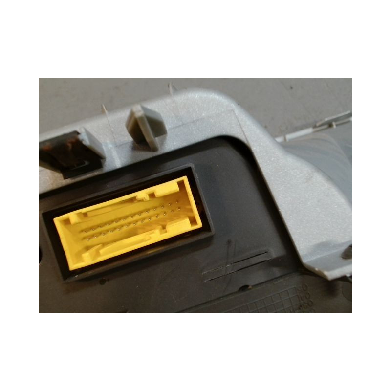BLOC COMPTEURS CITROEN C8 GASOIL