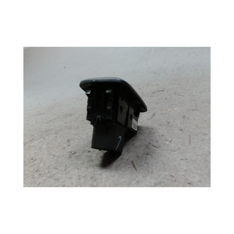 COMMANDE LEVE-GLACE PORTE AVD FORD KA+ 1.2I - 16V