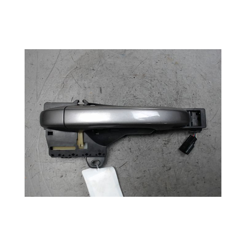 POIGNEE EXTERIEURE PORTE AVANT DROIT RENAULT MEGANE