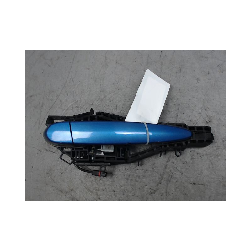 POIGNEE EXTERIEURE PORTE AVANT DROIT B.M.W. SERIE 1