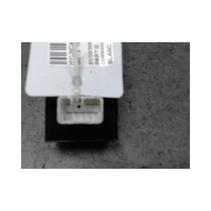 COMMANDE LEVE-GLACE PORTE AVG HYUNDAI GETZ 02-05