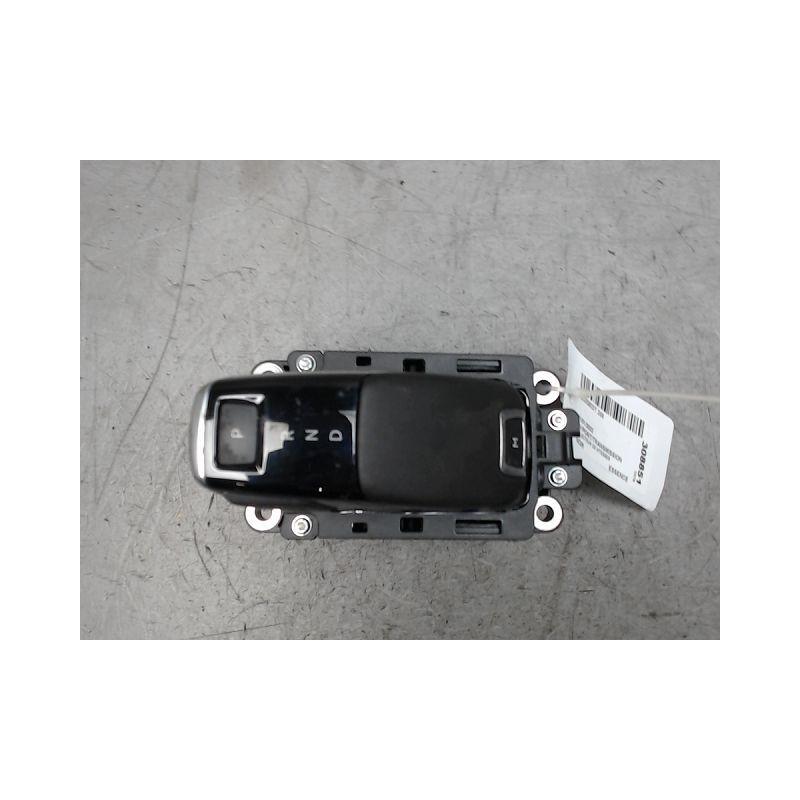 SELECTEUR DE VITESSE PEUGEOT 208 1.2 PureTech 130