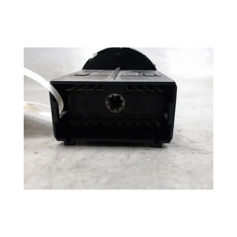 COMMANDE ECLAIRAGE VOLKSWAGEN POLO 2009-