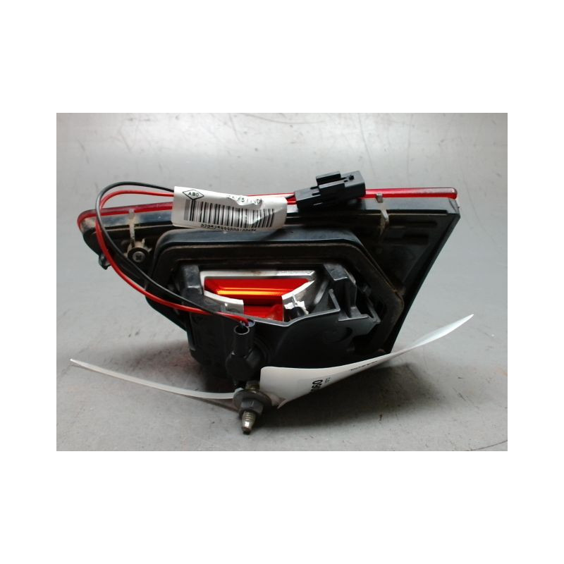FEU ARRIERE INTERIEUR GAUCHE RENAULT CLIO IV 2012-