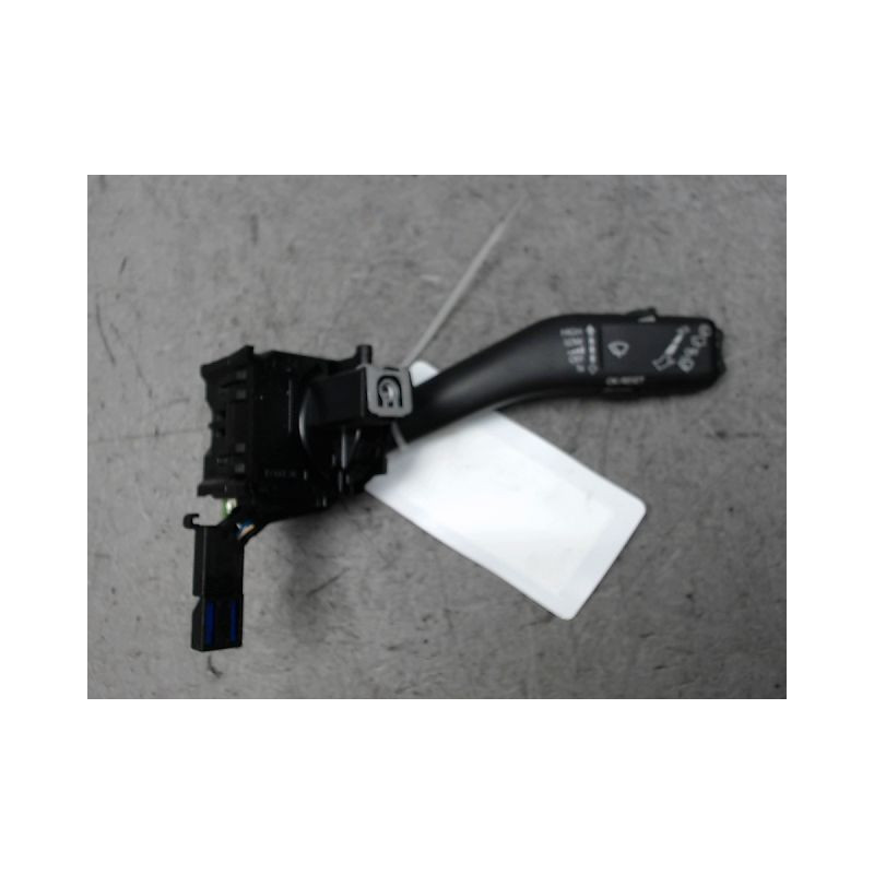 COMMANDE ESSUIE GLACE SEAT LEON 2005-