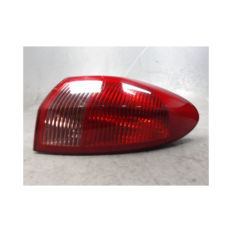 FEU ARRIERE DROIT ALFA ROMEO 147 2004-