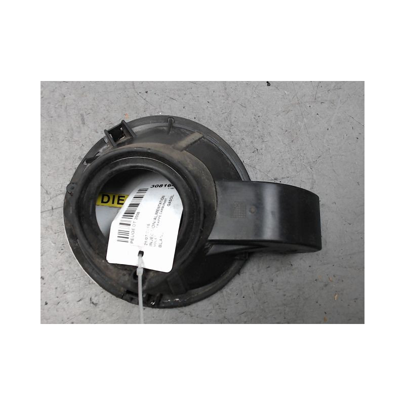 VOLET DE TRAPPE CARBURANT PEUGEOT 2008