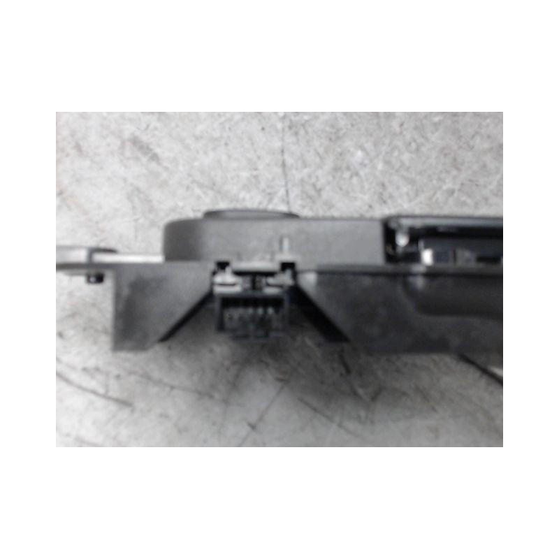 COMMANDE LEVE-GLACE PORTE ARG JAGUAR S-TYPE
