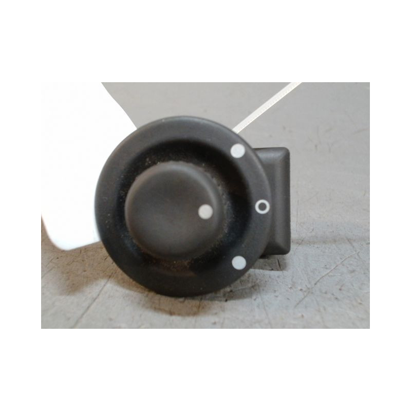 COMMANDE RETROVISSEUR EXTERIEUR ELECTRIQUE RENAULT CLIO III 2005-