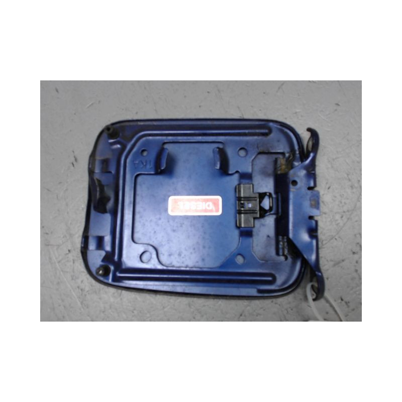 VOLET DE TRAPPE CARBURANT NISSAN JUKE
