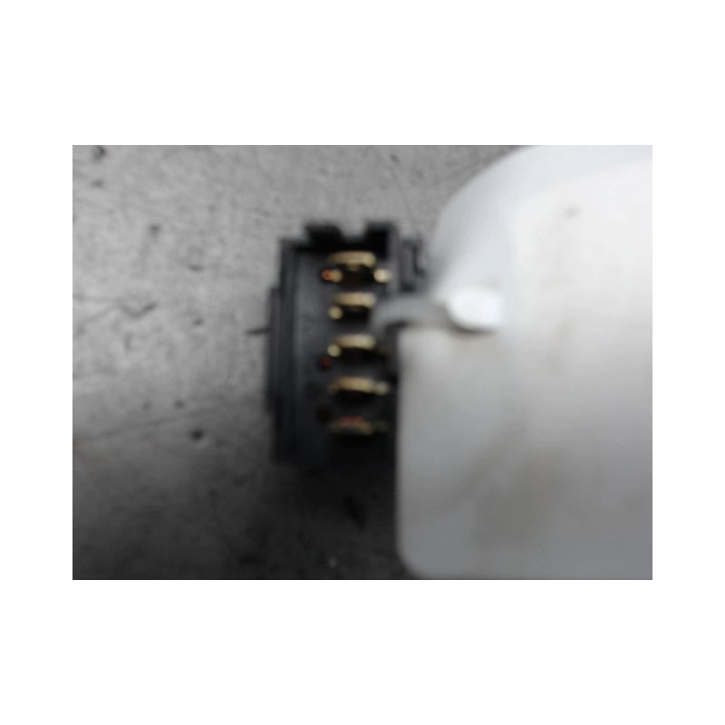 COMMANDE LEVE-GLACE PORTE AVD CITROEN BERLINGO BREAK 2002-