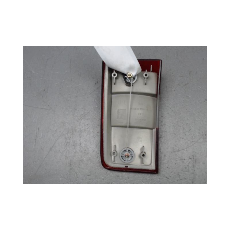 FEU ARRIERE INTERIEUR GAUCHE VOLVO 850 -93
