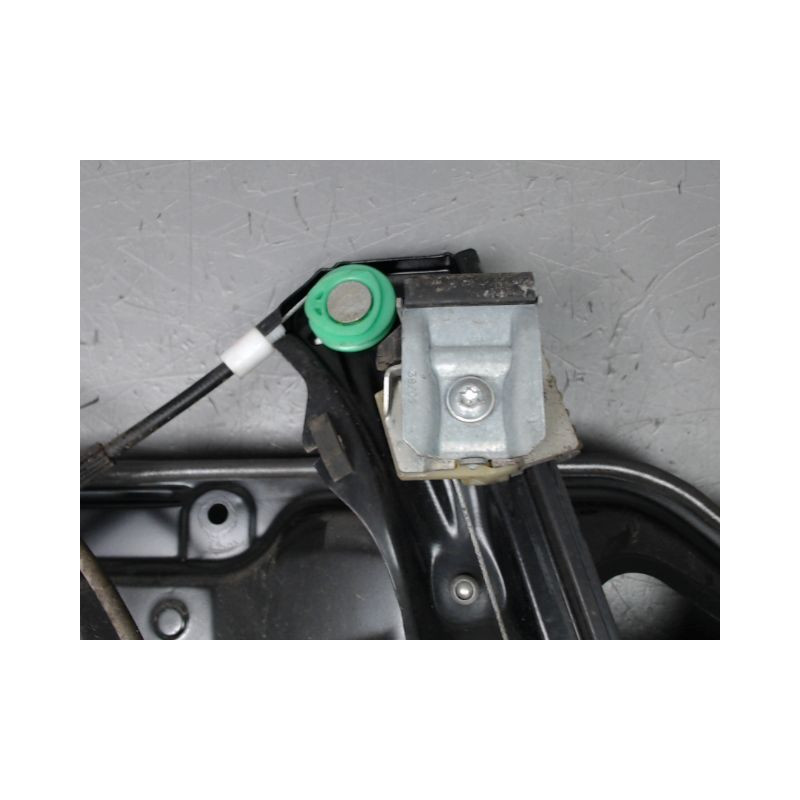 MECANISME+MOTEUR LEVE-GLACE AVANT DROIT VOLKSWAGEN PASSAT SW 2005-