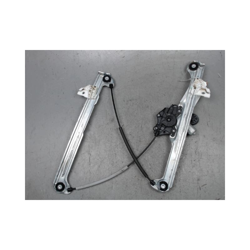 MECANISME+MOTEUR LEVE-GLACE AVANT GAUCHE MAZDA CX-30
