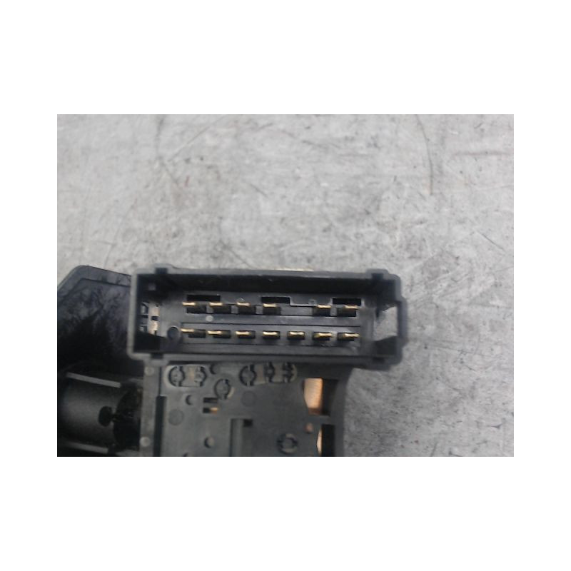 COMMANDE ESSUIE GLACE DACIA LOGAN MCV 2007-
