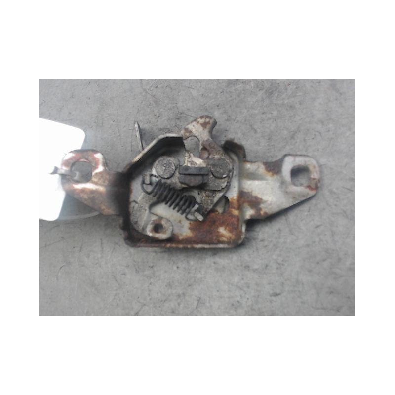 SERRURE CAPOT DACIA SANDERO 2008-