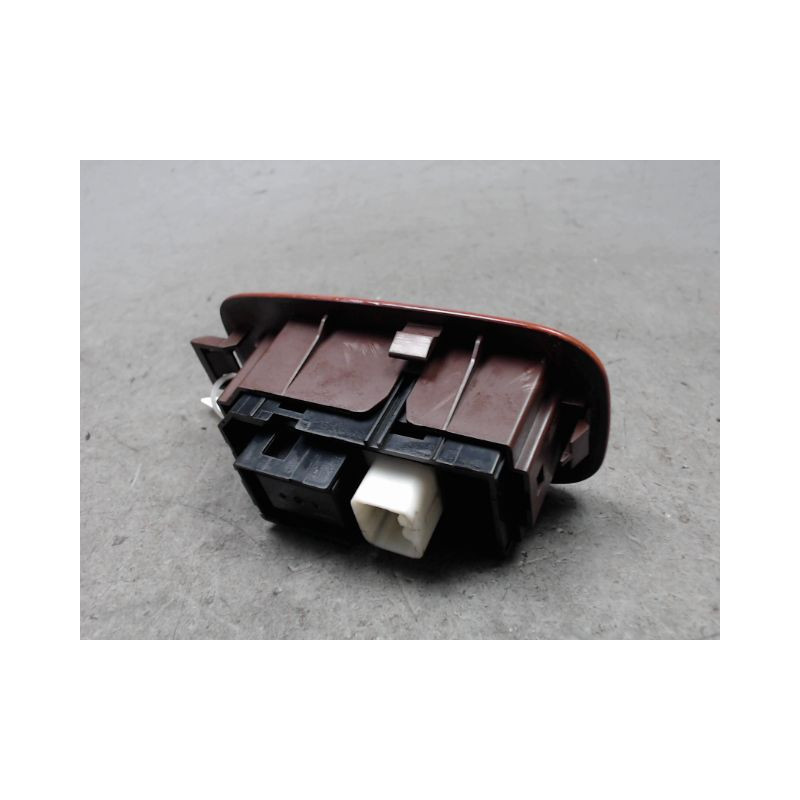 COMMANDE LEVE-GLACE PORTE ARD LEXUS IS