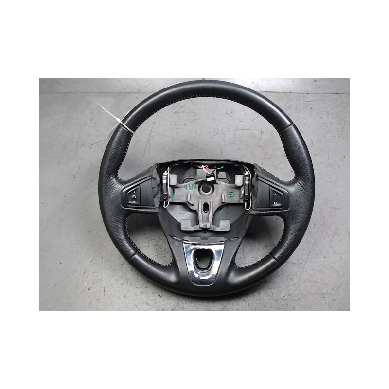 VOLANT DE DIRECTION RENAULT MEGANE