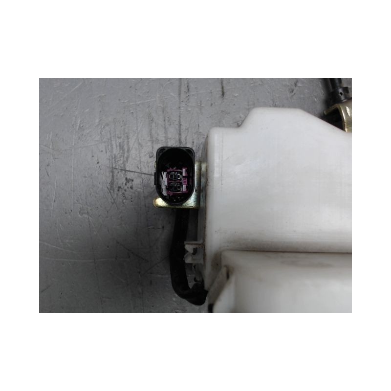 SYSTEME CONDAMNATION AVANT GAUCHE SEAT CORDOBA 99-2002