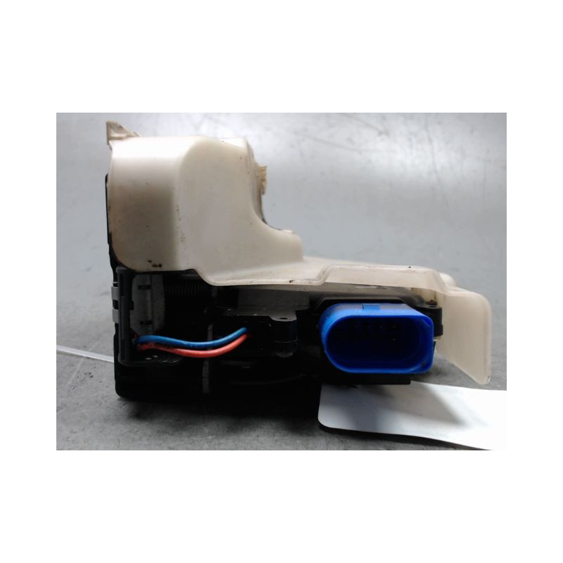 SYSTEME CONDAMNATION AVANT DROIT VOLKSWAGEN GOLF V 2003-2009