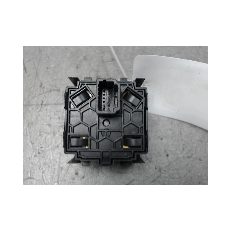 COMMANDE RÉGLAGE HAUTEUR DE PHARE RENAULT MEGANE