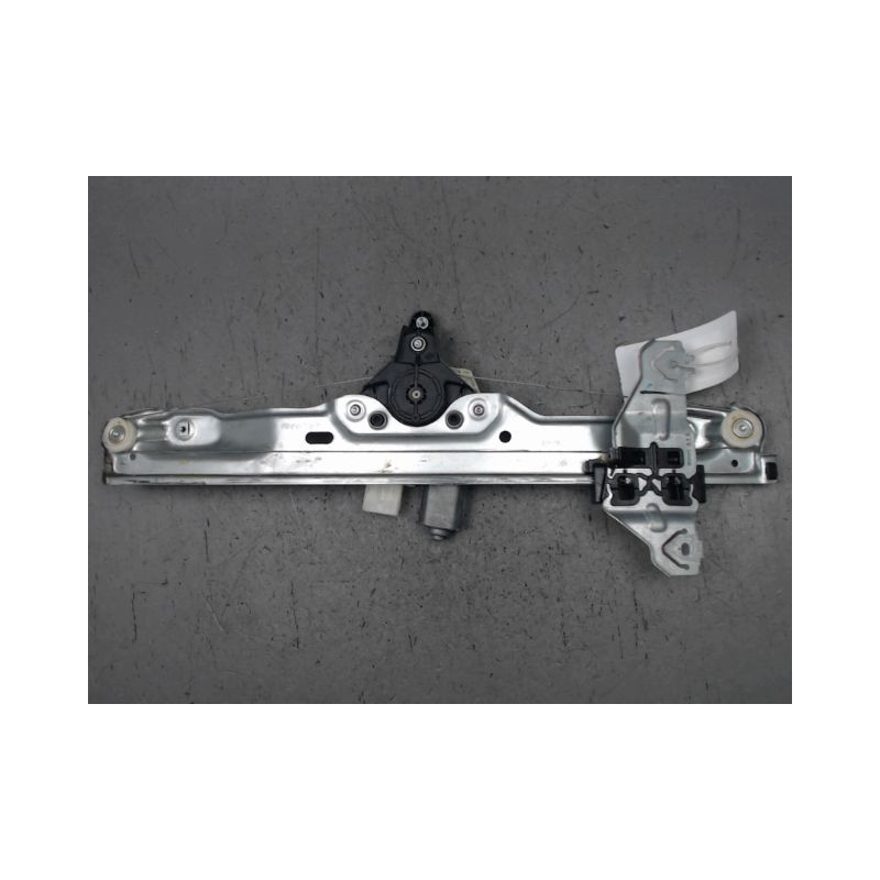 MECANISME+MOTEUR LEVE-GLACE AVANT GAUCHE NISSAN QASHQAI
