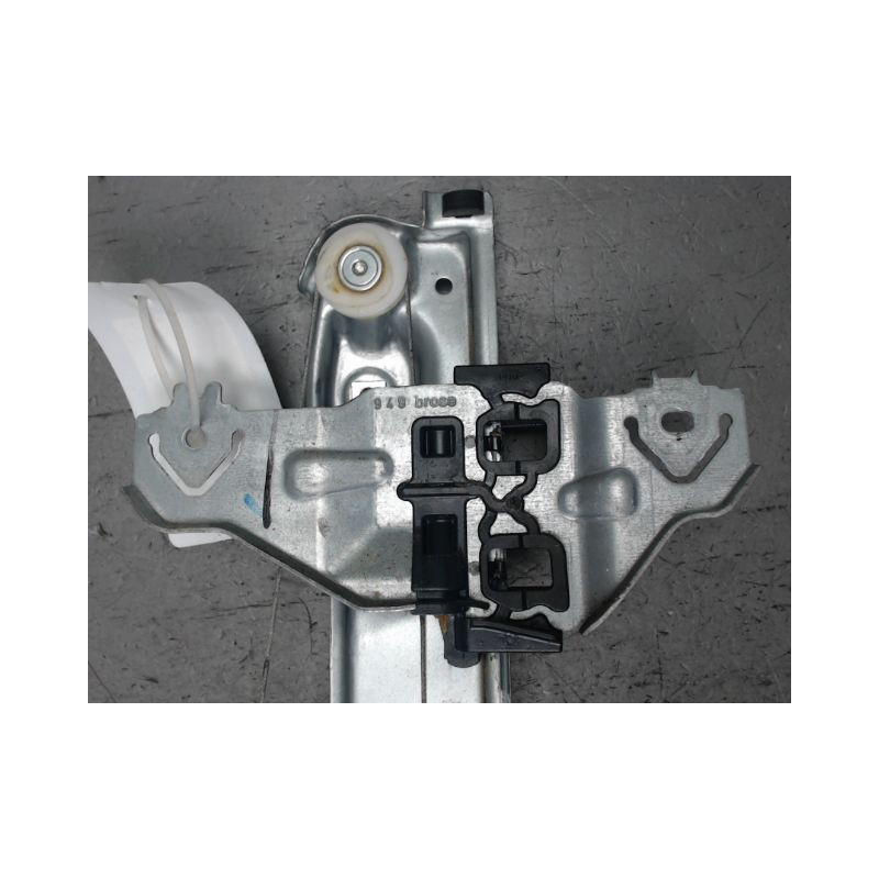 MECANISME+MOTEUR LEVE-GLACE AVANT GAUCHE NISSAN QASHQAI