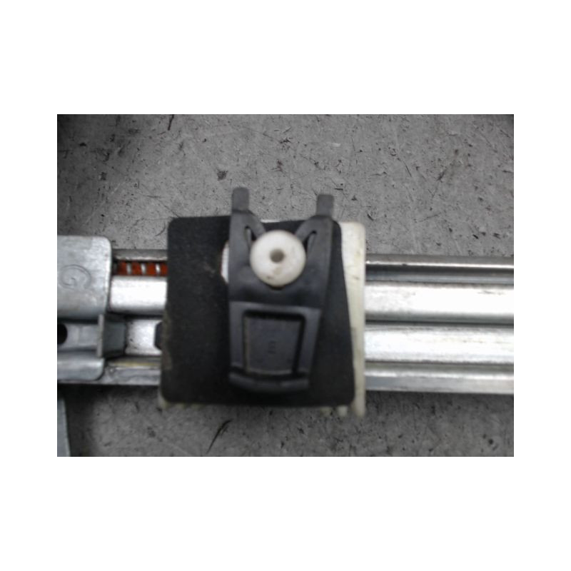 MECANISME+MOTEUR LEVE-GLACE ARRIERE GAUCHE RENAULT LAGUNA II ESTATE 00-05