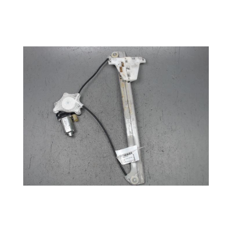 MECANISME+MOTEUR LEVE-GLACE AVANT GAUCHE VOLKSWAGEN FOX